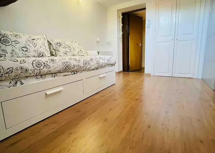 Renovated Brera Lejlighed *